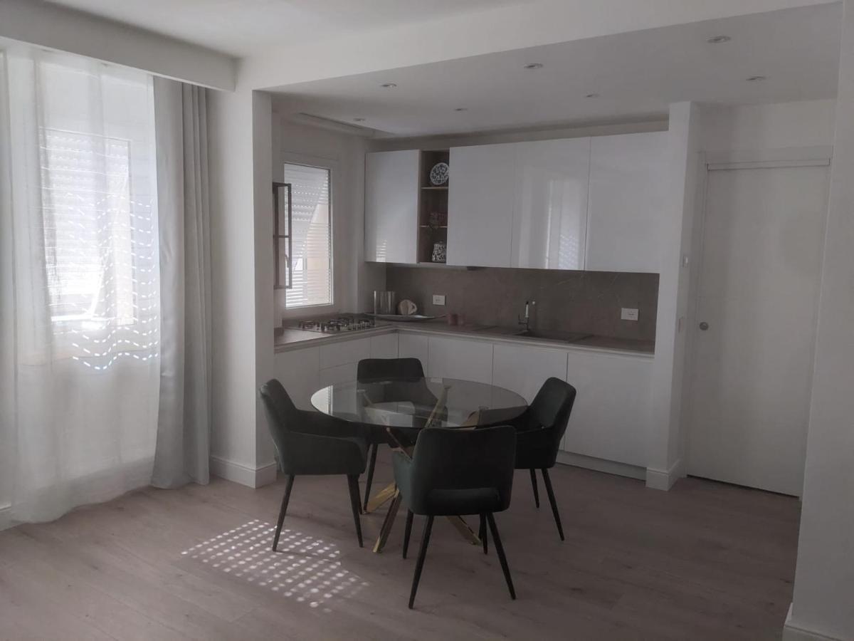 Paisiello House Apartment Catania Bagian luar foto
